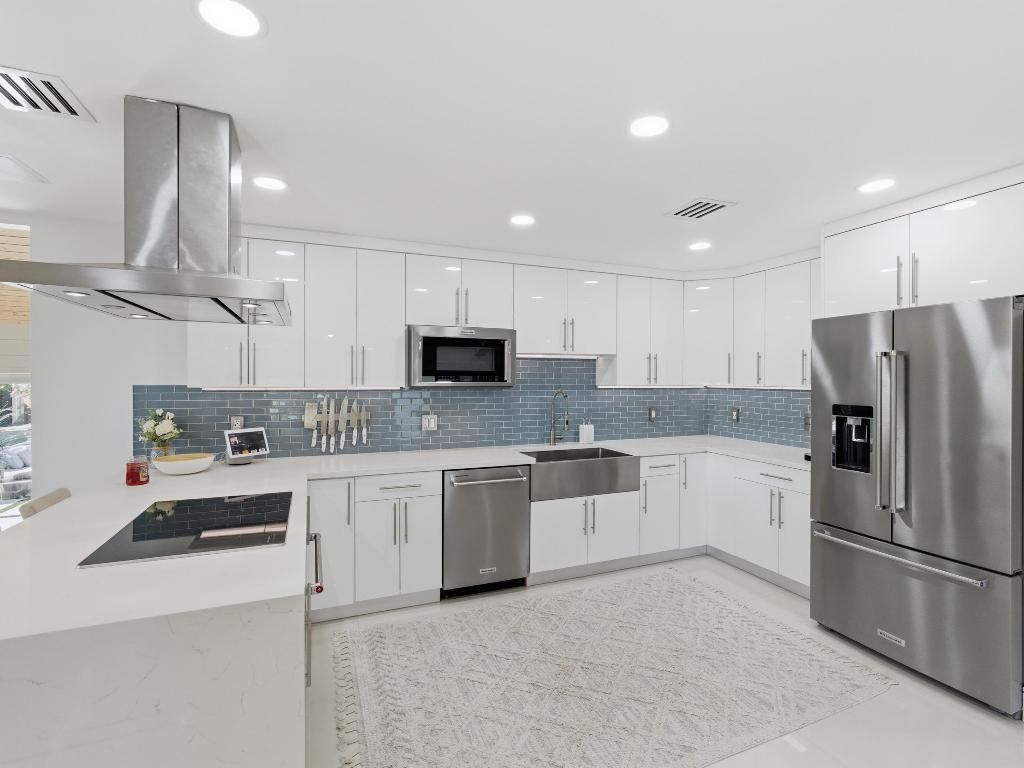 2210 NE 3rd Ave Avenue, Delray Beach, FL 33444 Photo