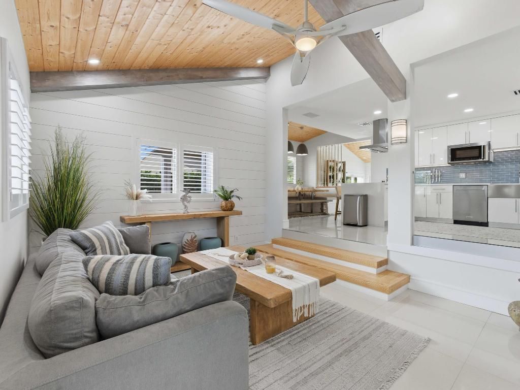 2210 NE 3rd Ave Avenue, Delray Beach, FL 33444 Photo