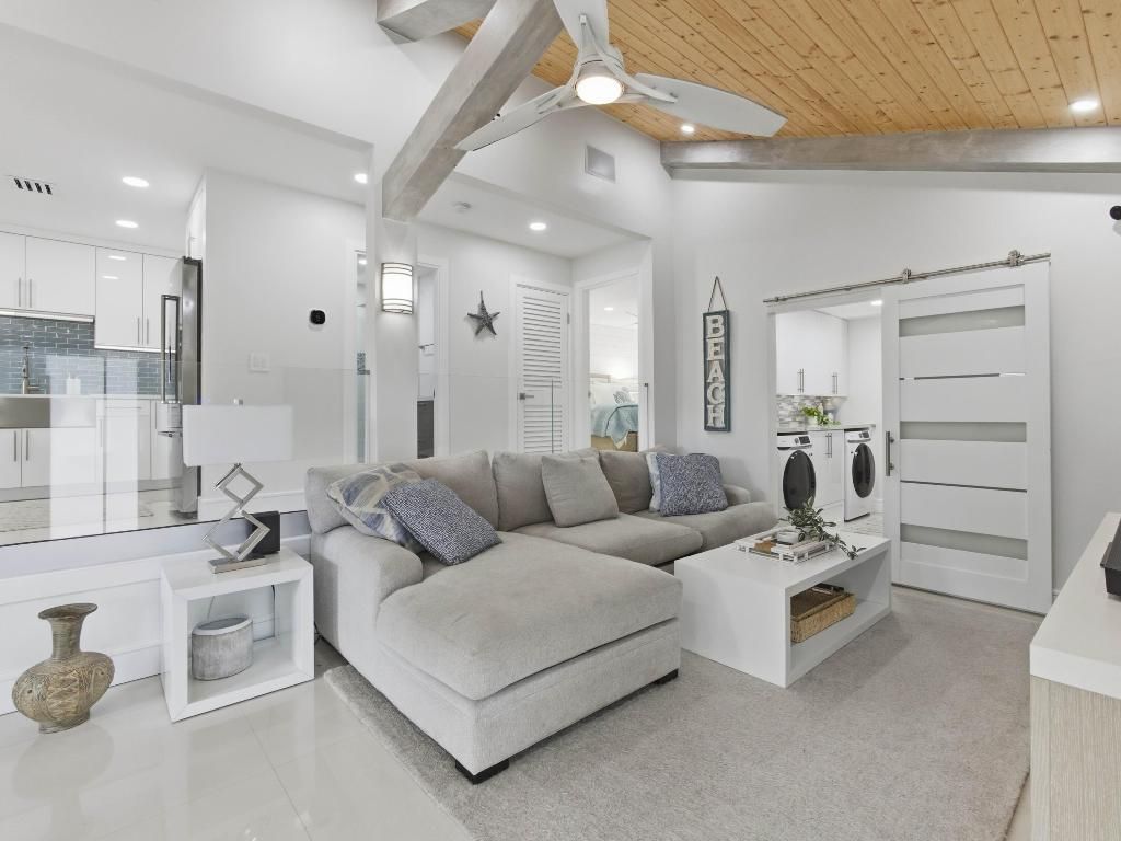 2210 NE 3rd Ave Avenue, Delray Beach, FL 33444 Photo