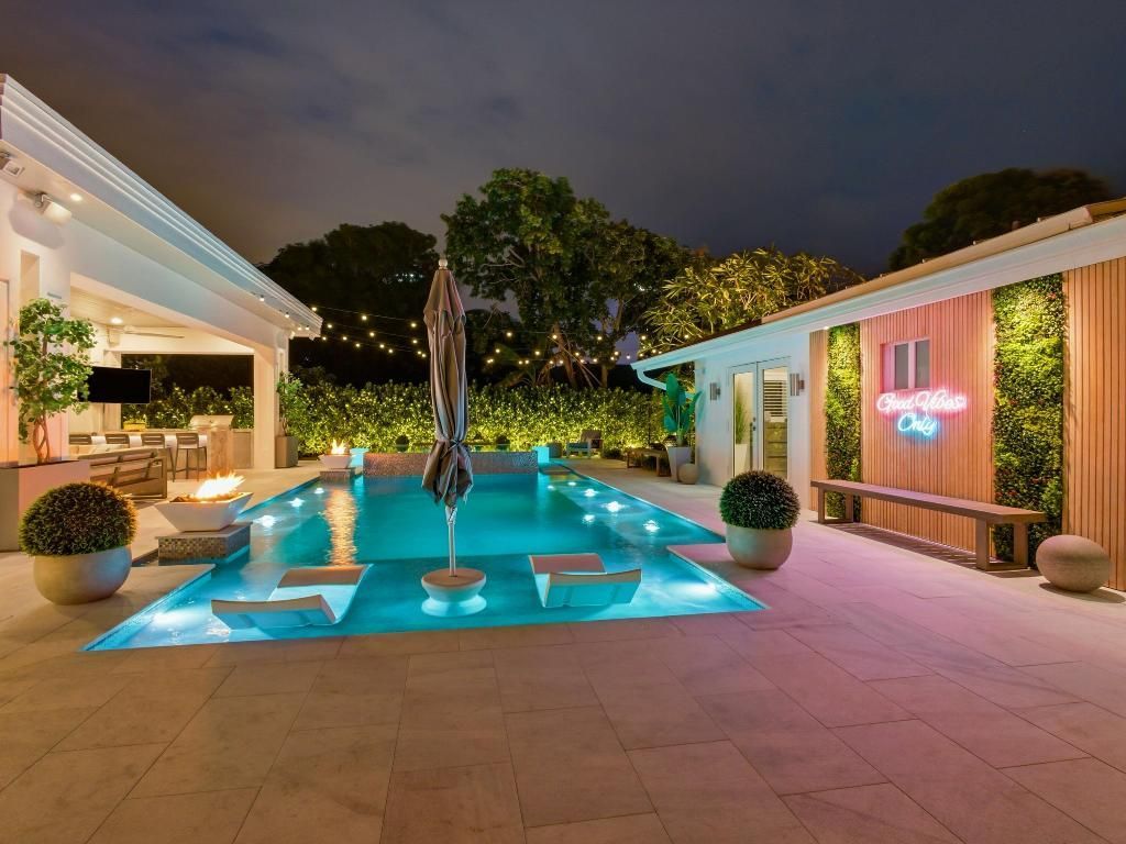 2210 NE 3rd Ave Avenue, Delray Beach, FL 33444 Photo