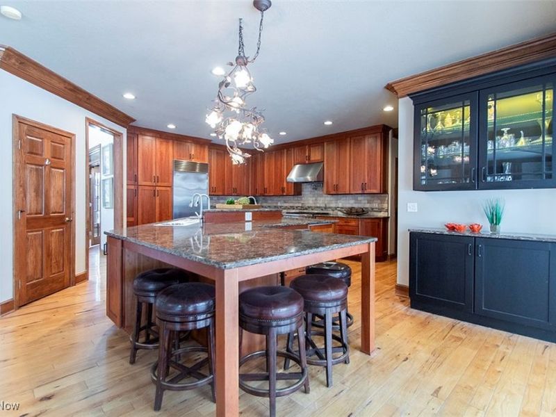 6576 Torington Drive, Medina, OH 44256 Photo 12