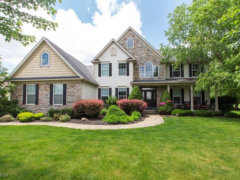 6576 Torington Drive, Medina, OH 44256 Photo 2