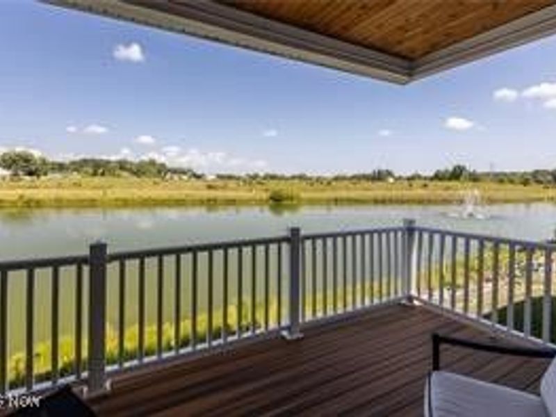 10115 Carrie Court, New Middletown, OH 44442 Photo 6