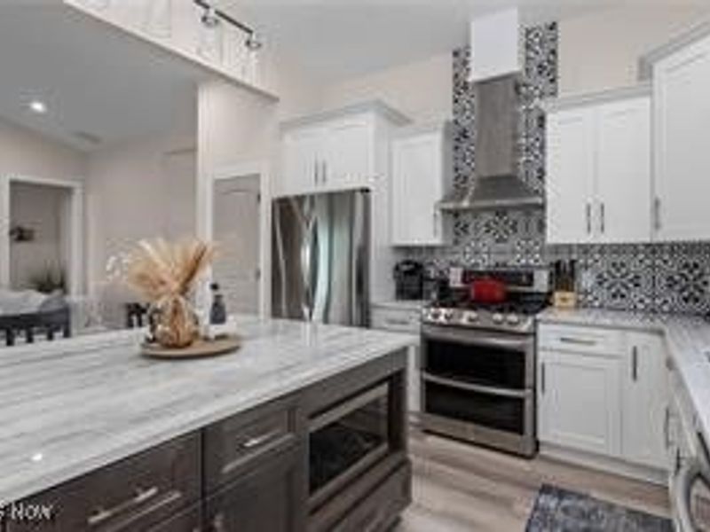 10115 Carrie Court, New Middletown, OH 44442 Photo 7