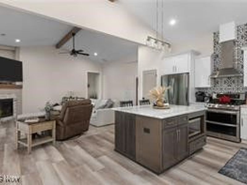 10115 Carrie Court, New Middletown, OH 44442 Photo 8