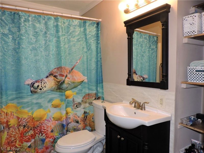 560 Case Avenue, Elyria, OH 44035 Photo 13