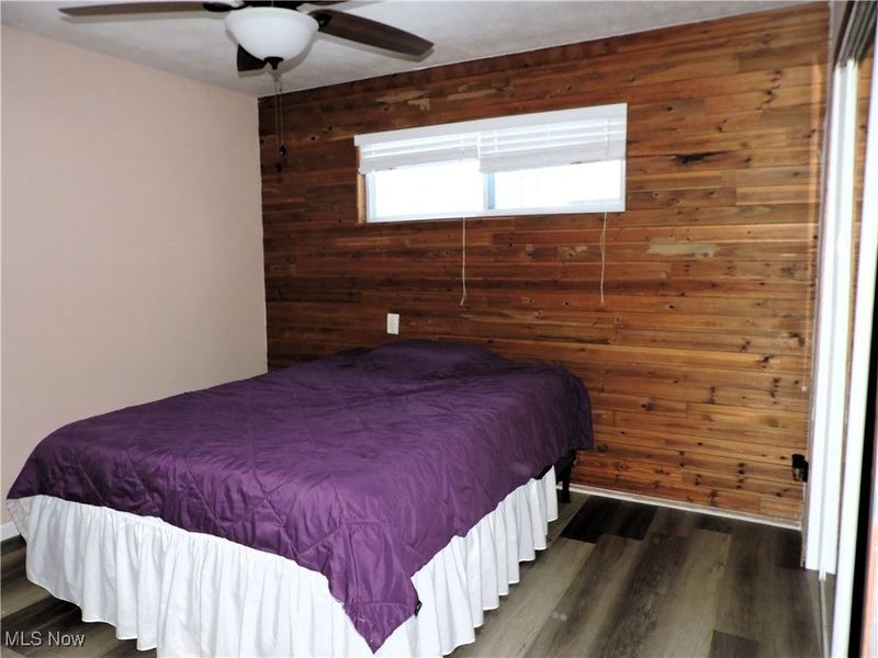 560 Case Avenue, Elyria, OH 44035 Photo 8