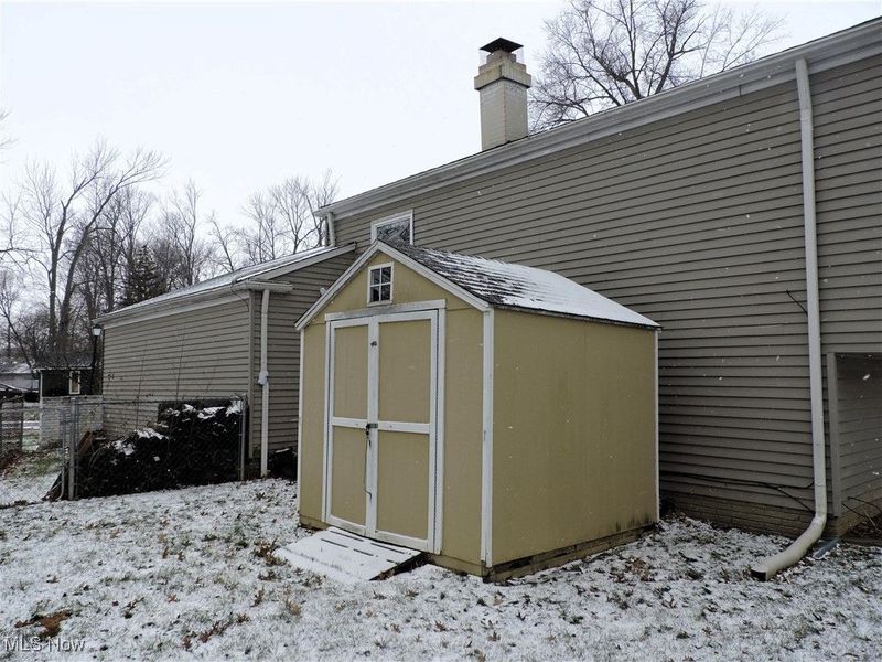 940 Bennett Drive, Elyria, OH 44035 Photo 21