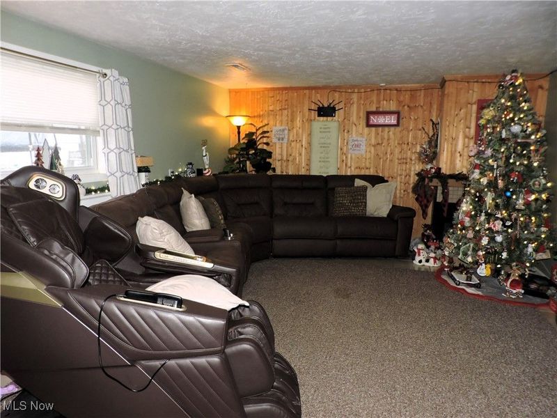 940 Bennett Drive, Elyria, OH 44035 Photo 6