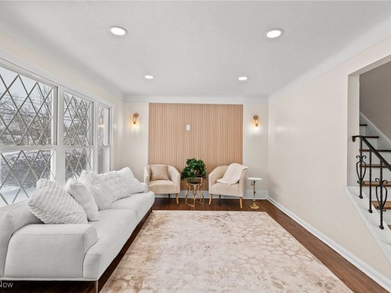 1114 W Miner Road, Mayfield Heights, OH 44124 Photo 16