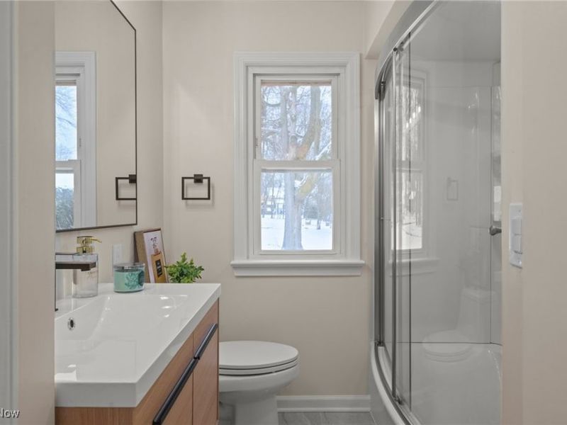 1114 W Miner Road, Mayfield Heights, OH 44124 Photo 29