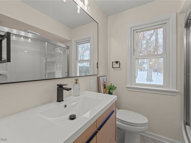 1114 W Miner Road, Mayfield Heights, OH 44124 Photo 30