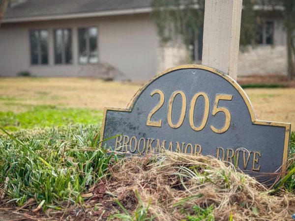 2005 Brookmanor Drive, Decatur, AL 35601