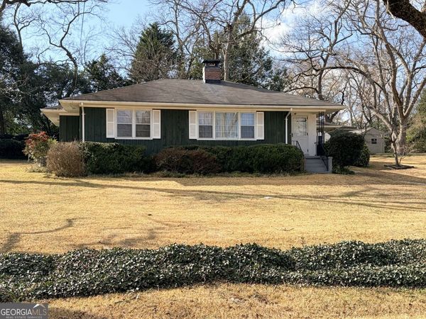 1104 NW Park Circle, Conyers, GA 30012