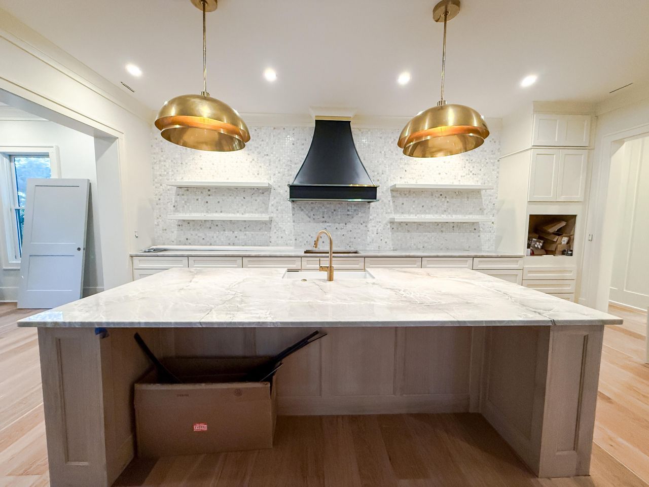 6 29th Avenue Photo 17