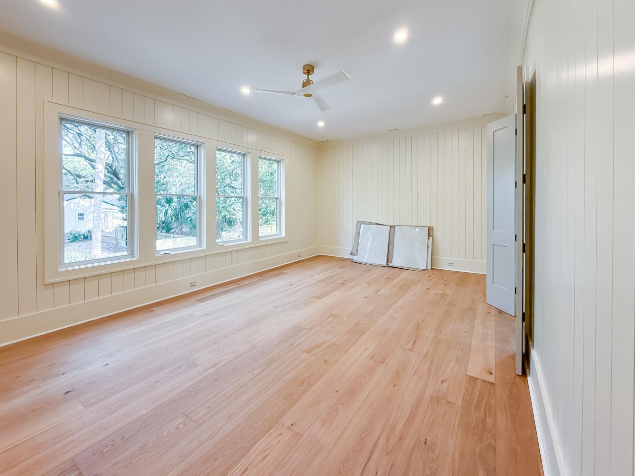 6 29th Avenue Photo 25