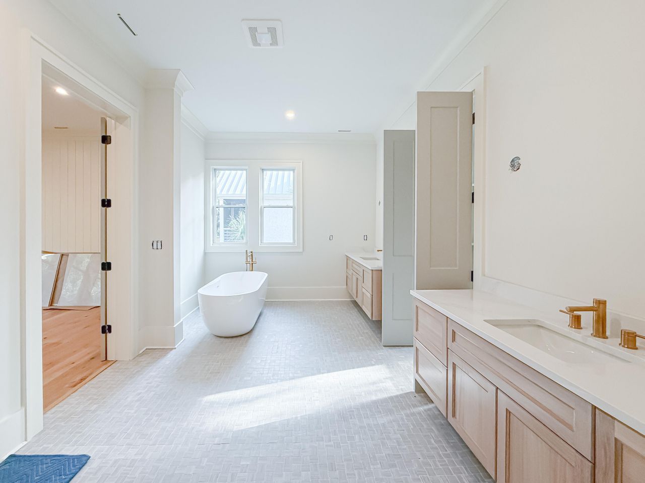 6 29th Avenue Photo 28