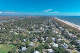 6 29th Avenue photo 4