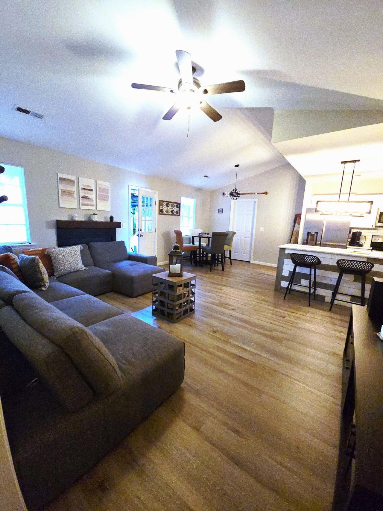 203 Flamingo Drive Photo 12