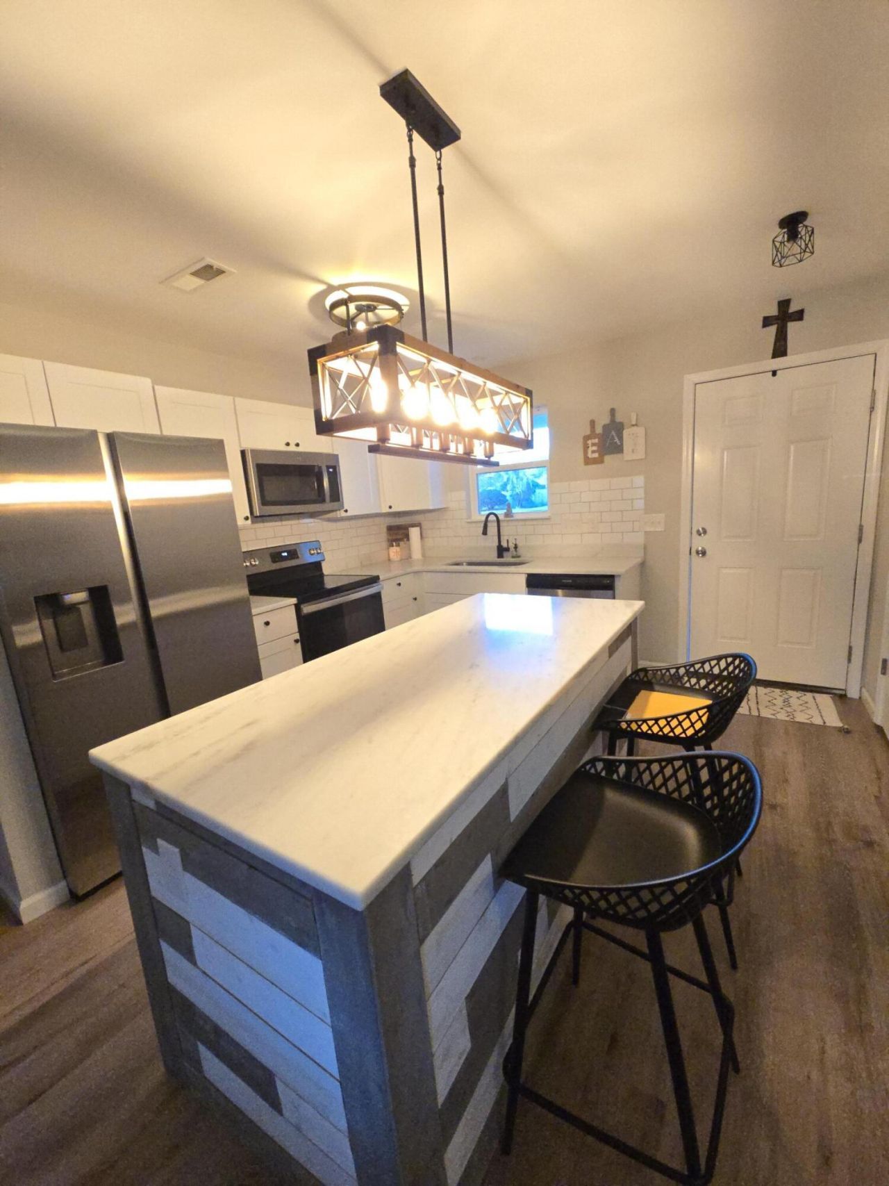 203 Flamingo Drive Photo 6