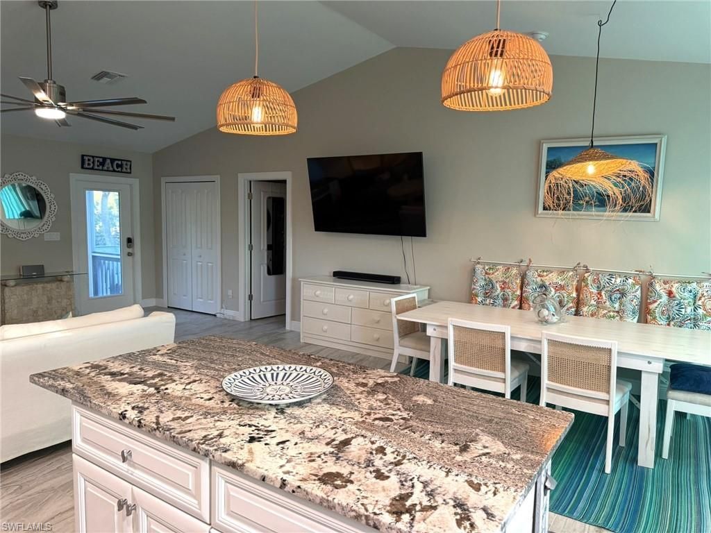 4511 Bartlett Pkwy , Captiva, FL 33924 Photo