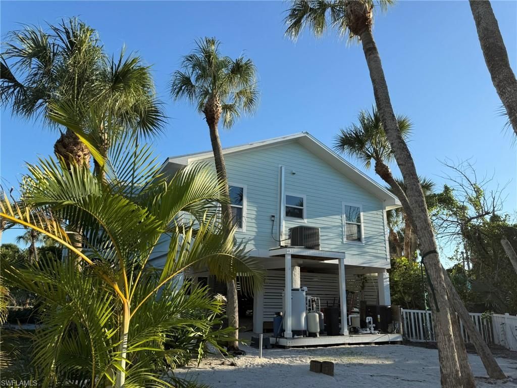 4511 Bartlett Pkwy , Captiva, FL 33924 Photo