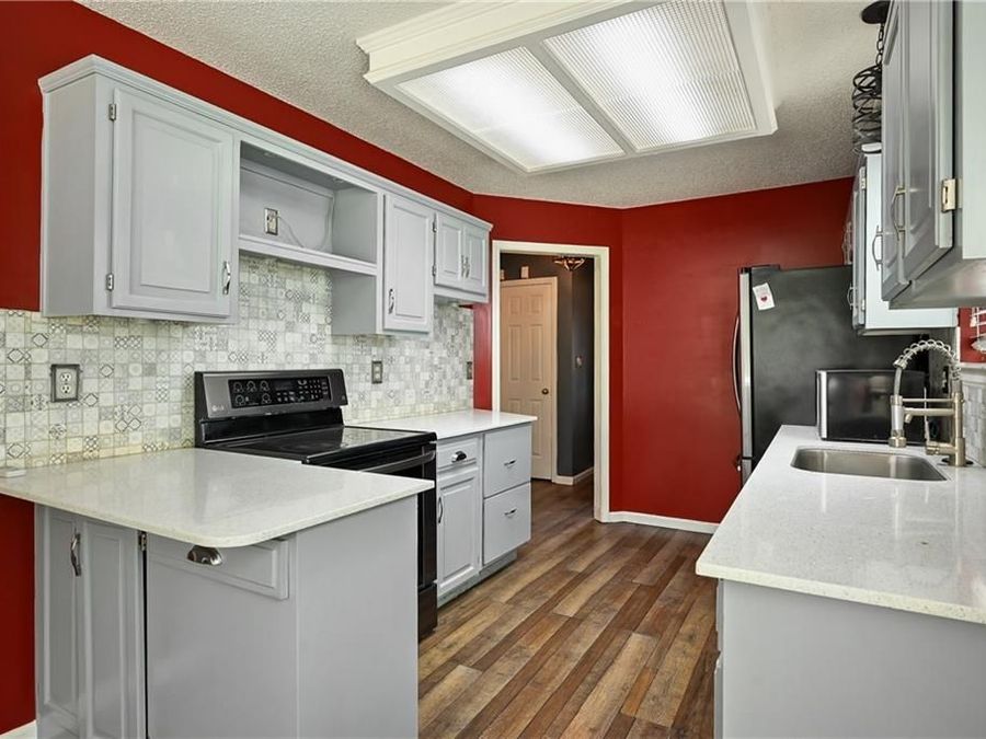 Property Image 30