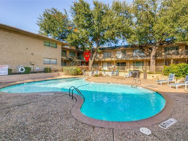 11116 Valleydale Drive, Unit B, Dallas, TX 75230