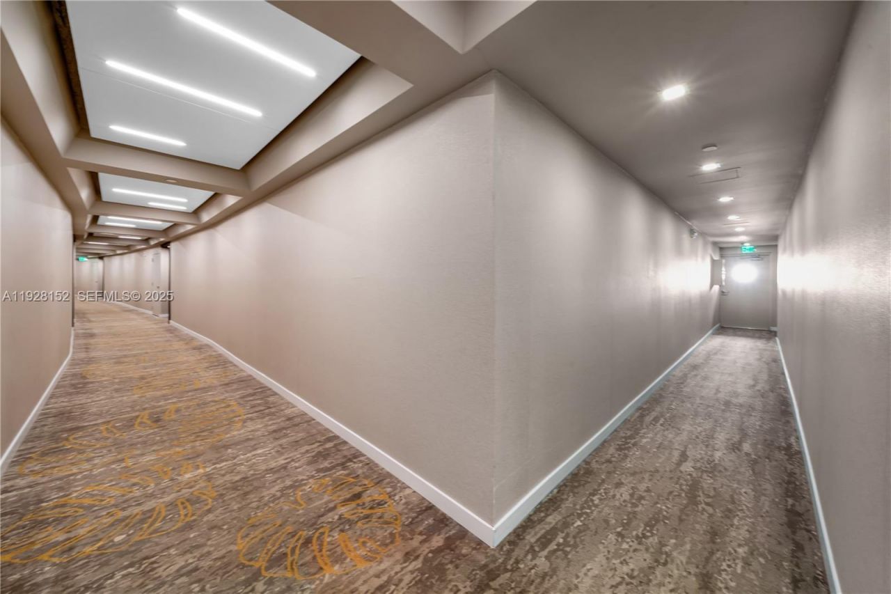 9 Island Ave, Unit 609, Miami Beach, FL 33139 Photo