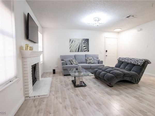 5576 W Rochelle Avenue , Unit 43C, Las Vegas, NV 89103