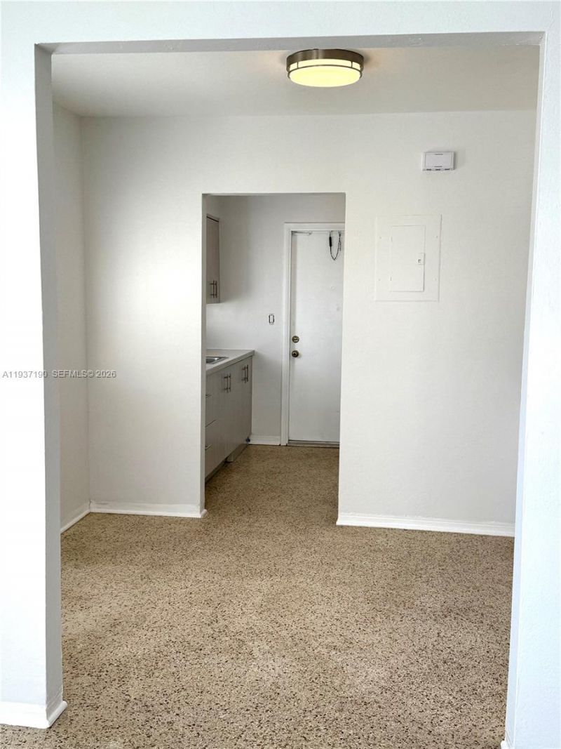 887 80th St, Unit 1, Miami Beach, FL 33141 Photo