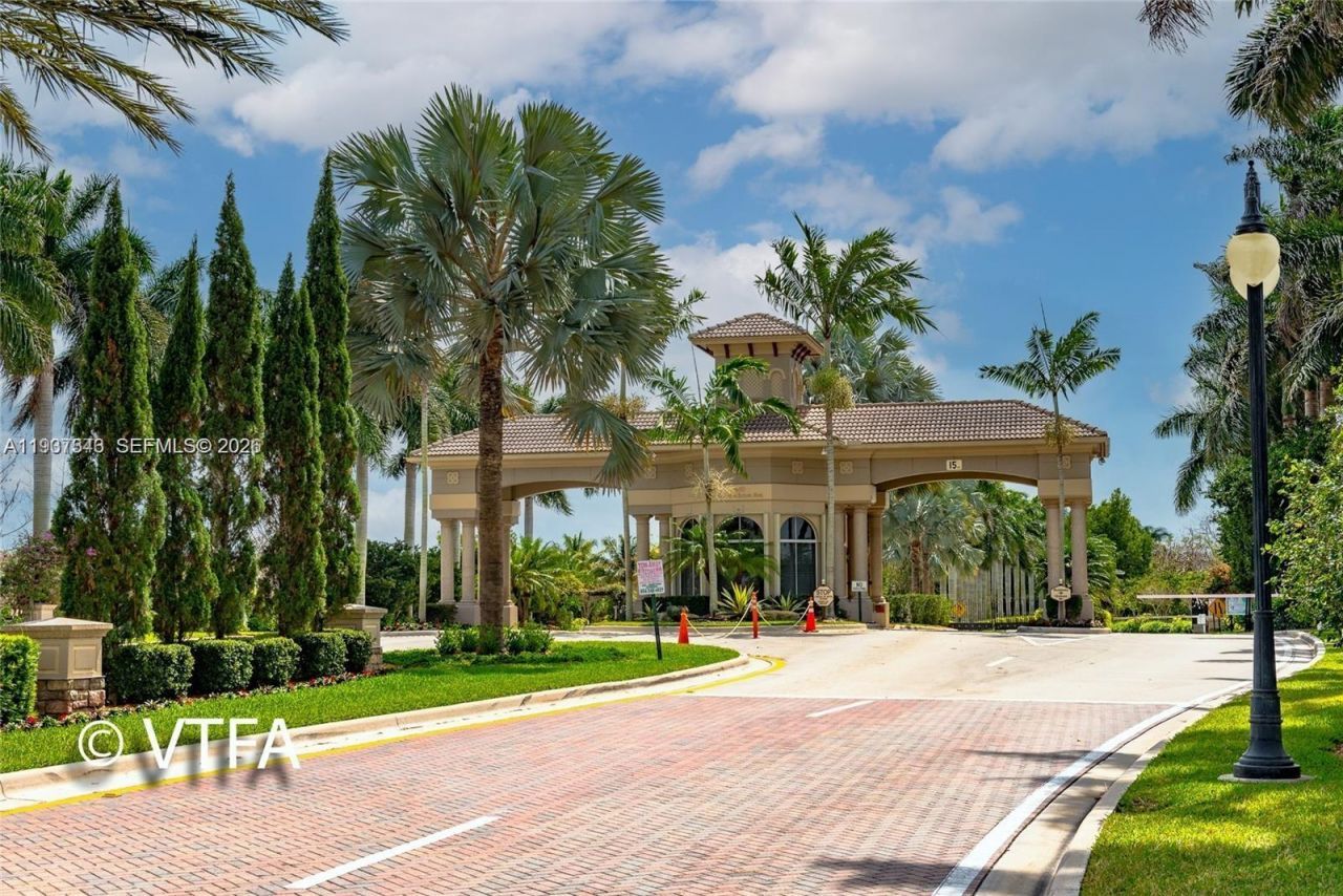 19232 N Gardenia Ave, Unit 19232, Weston, FL 33332 Photo