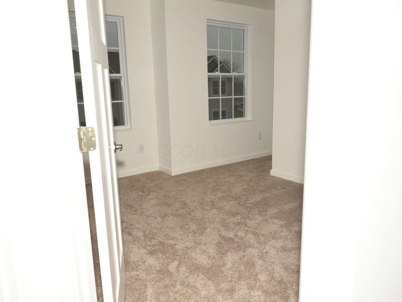 130 Dusky Willow Drive, Reynoldsburg, OH 43068 Photo 22