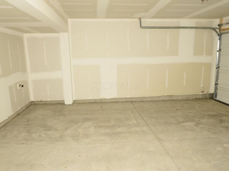 130 Dusky Willow Drive, Reynoldsburg, OH 43068 Photo 26