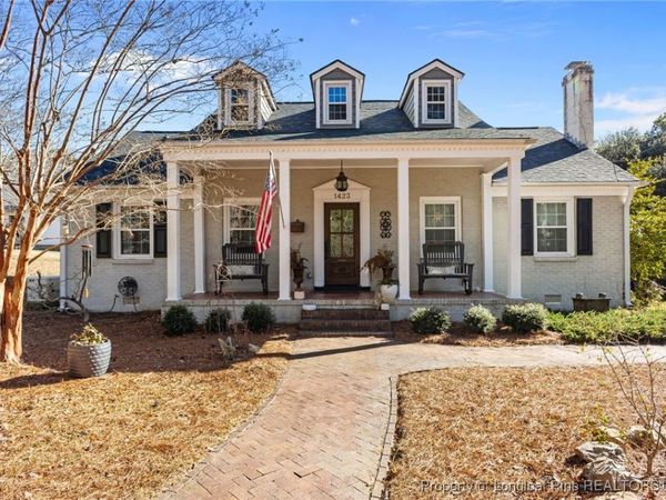 1423 Pine Valley Loop, Fayetteville, NC 28305