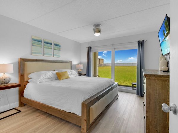 390 A1A Beach Blvd, Unit 4, St Augustine Beach, FL 32080