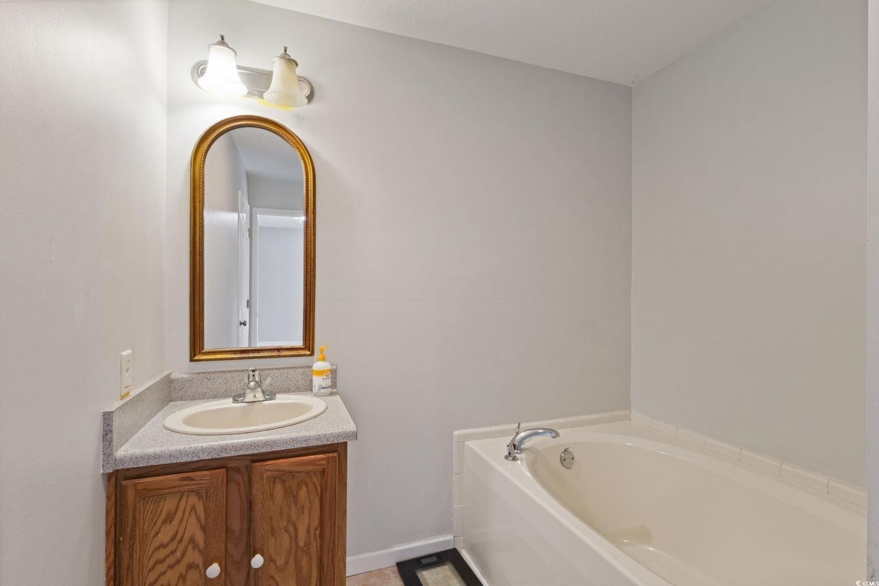 1506 Southern Crest Dr. Photo 21