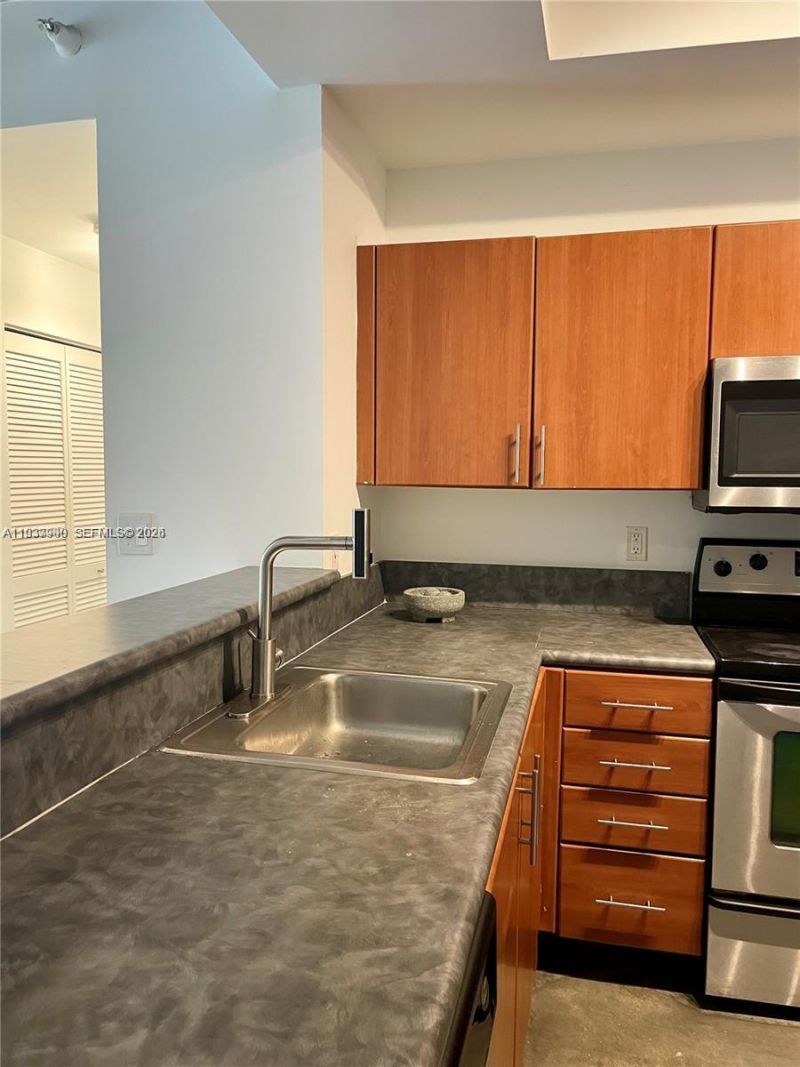 455 NE 25th St , Unit 407, Miami, FL 33137 Photo