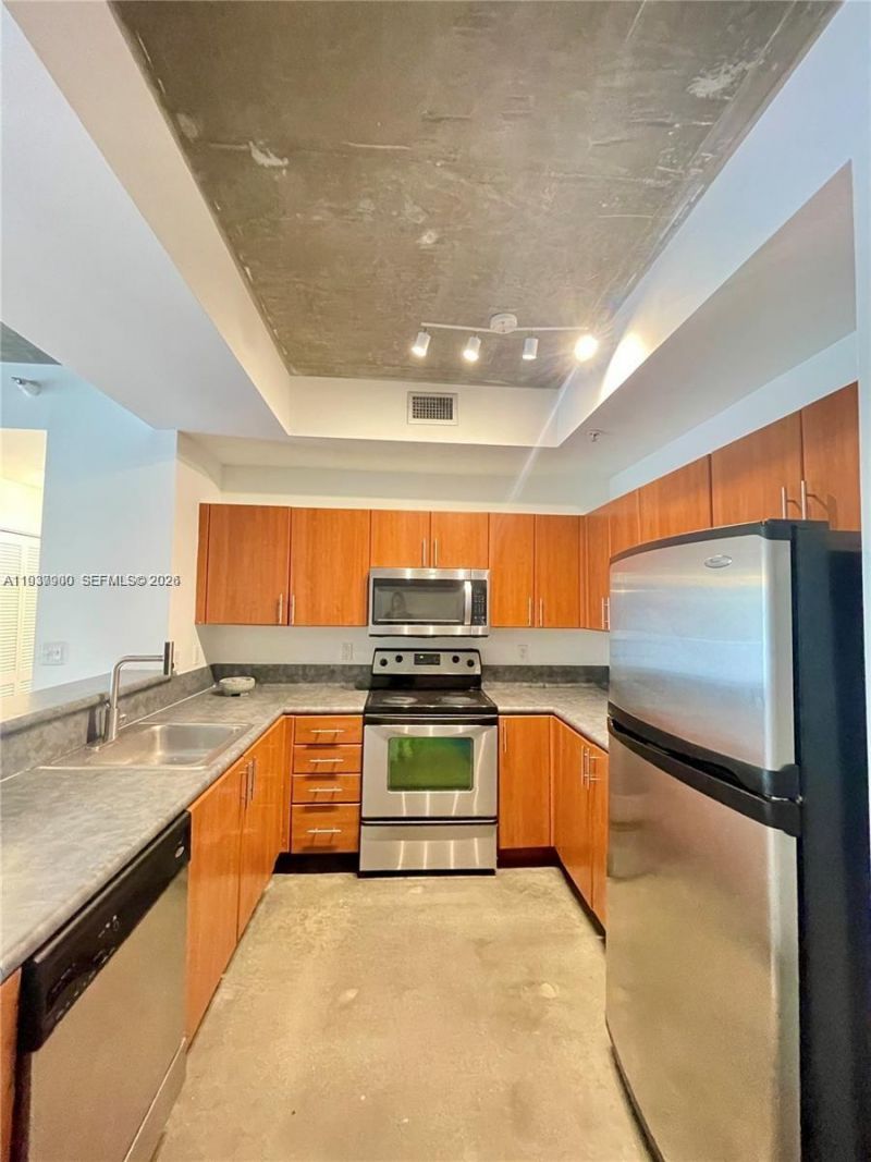 455 NE 25th St , Unit 407, Miami, FL 33137 Photo