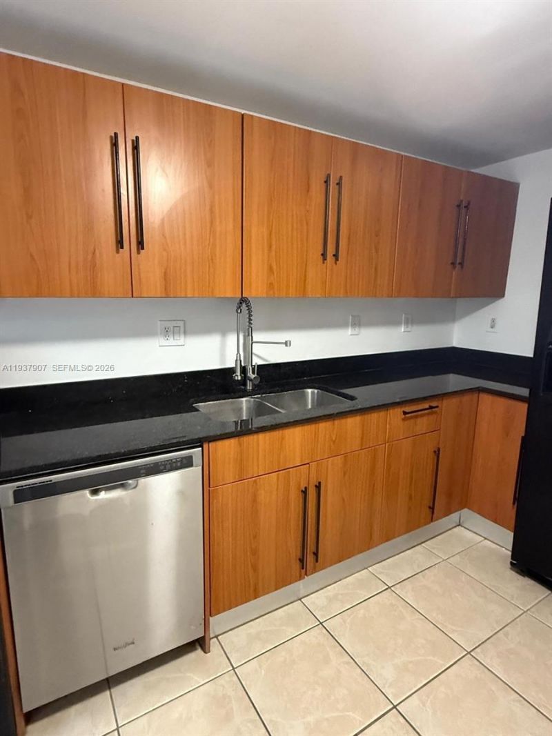 3001 S Ocean Dr, Unit 107, Hollywood, FL 33019 Photo