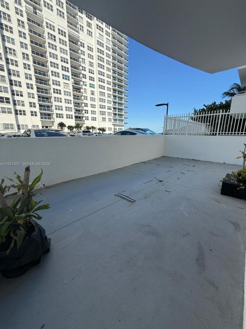 3001 S Ocean Dr, Unit 107, Hollywood, FL 33019 Photo