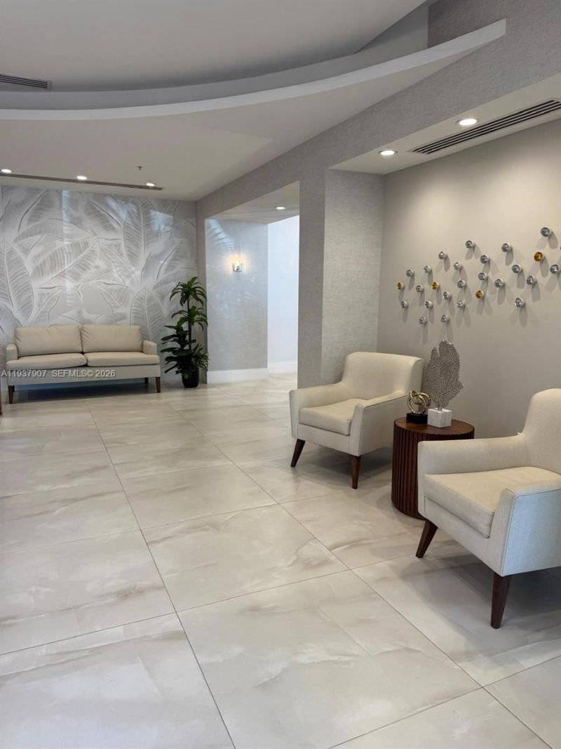 3001 S Ocean Dr, Unit 107, Hollywood, FL 33019 Photo