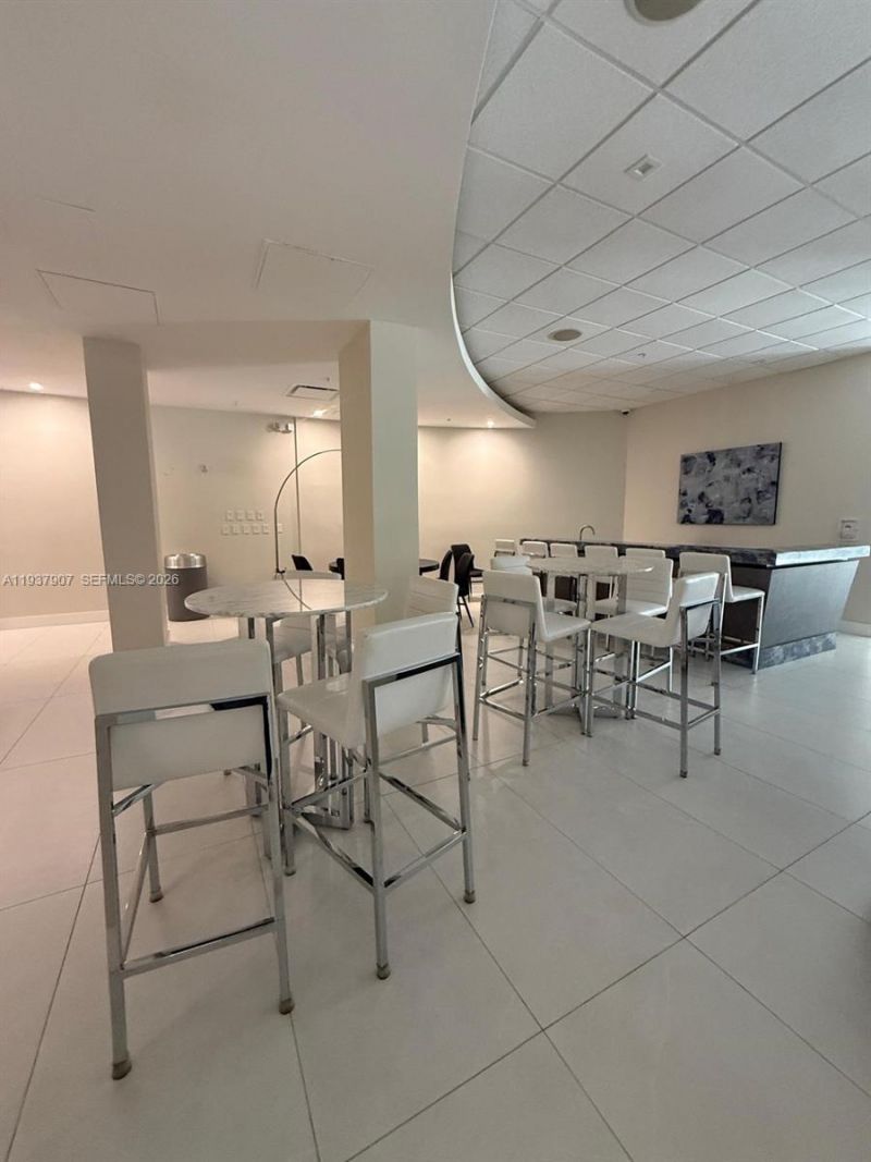 3001 S Ocean Dr, Unit 107, Hollywood, FL 33019 Photo