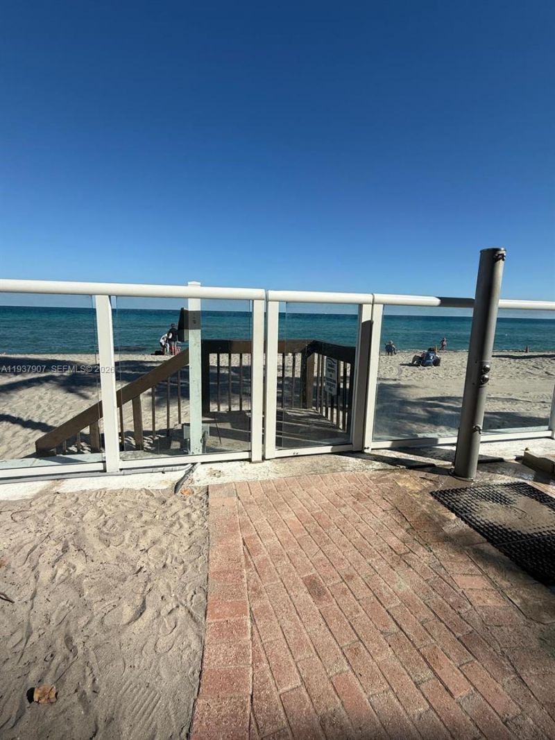 3001 S Ocean Dr, Unit 107, Hollywood, FL 33019 Photo