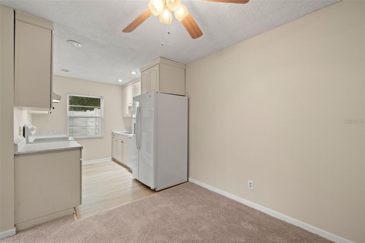 3247 38th Way S, Unit C, Saint Petersburg, FL 33711 Photo