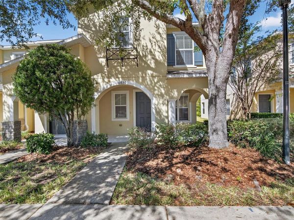 10830 LAKE SAINT CHARLES BOULEVARD, RIVERVIEW, FL 33578