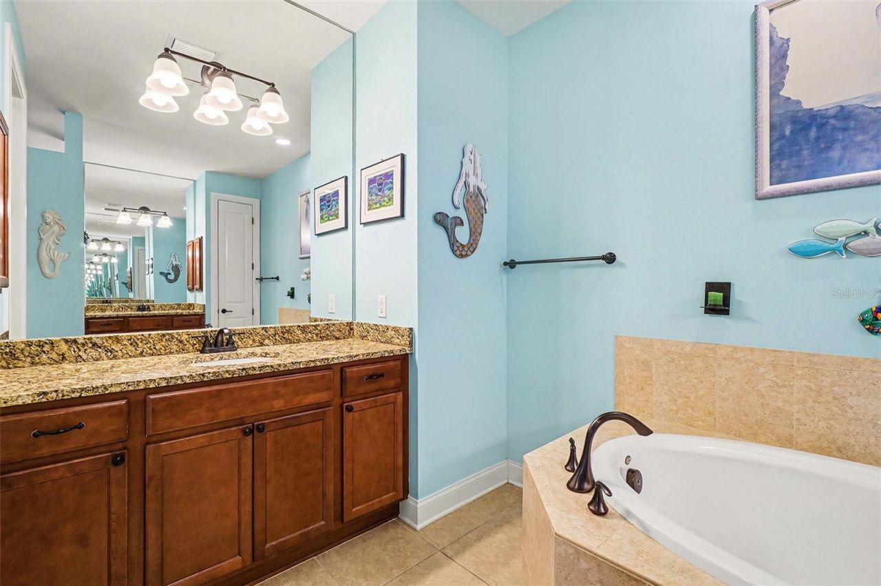 2127 SE 17th Place, Cape Coral, FL 33990 Photo