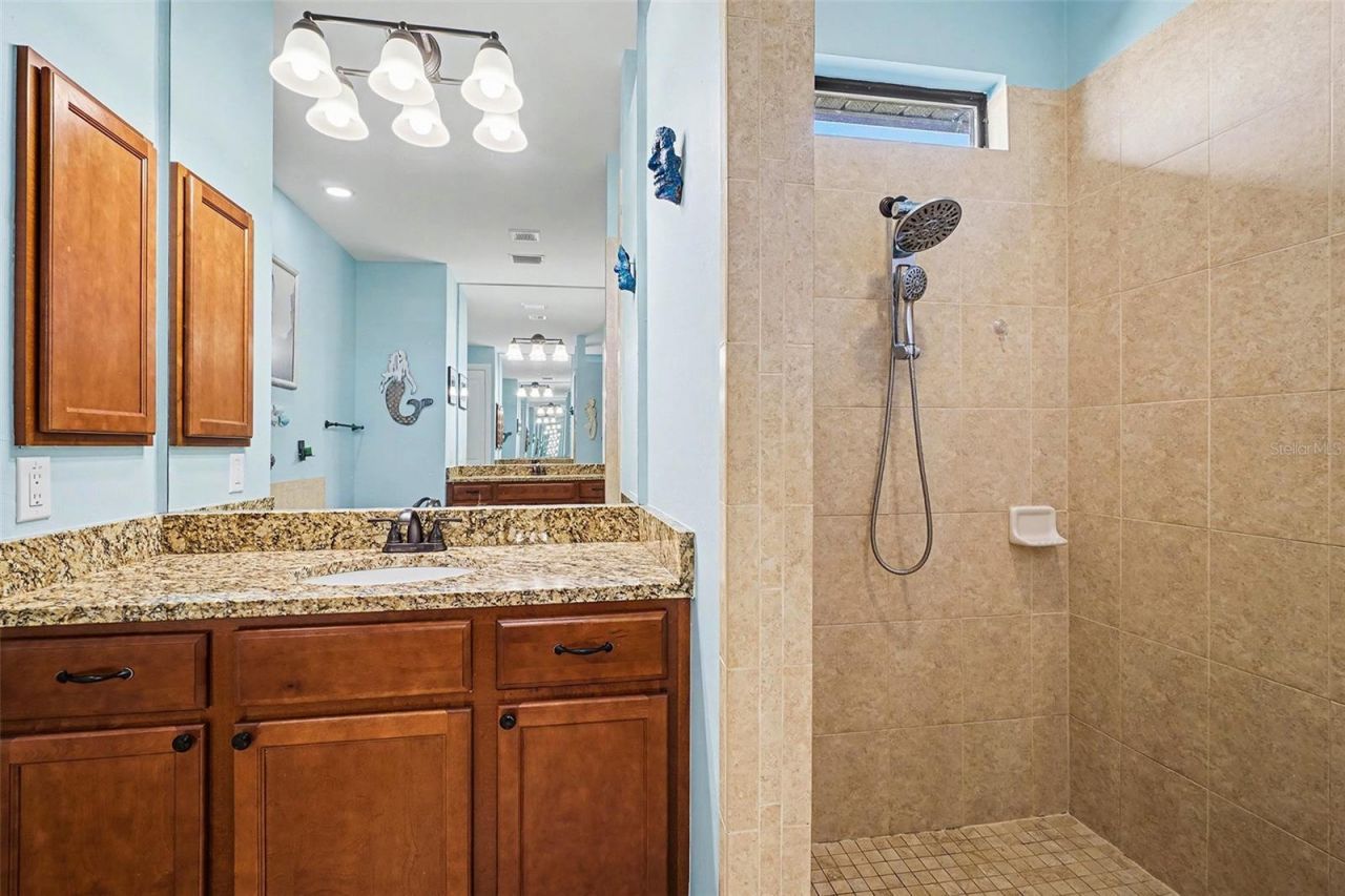2127 SE 17th Place, Cape Coral, FL 33990 Photo