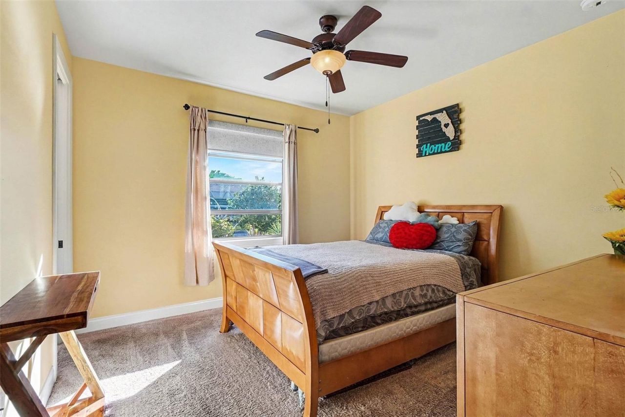 2127 SE 17th Place, Cape Coral, FL 33990 Photo