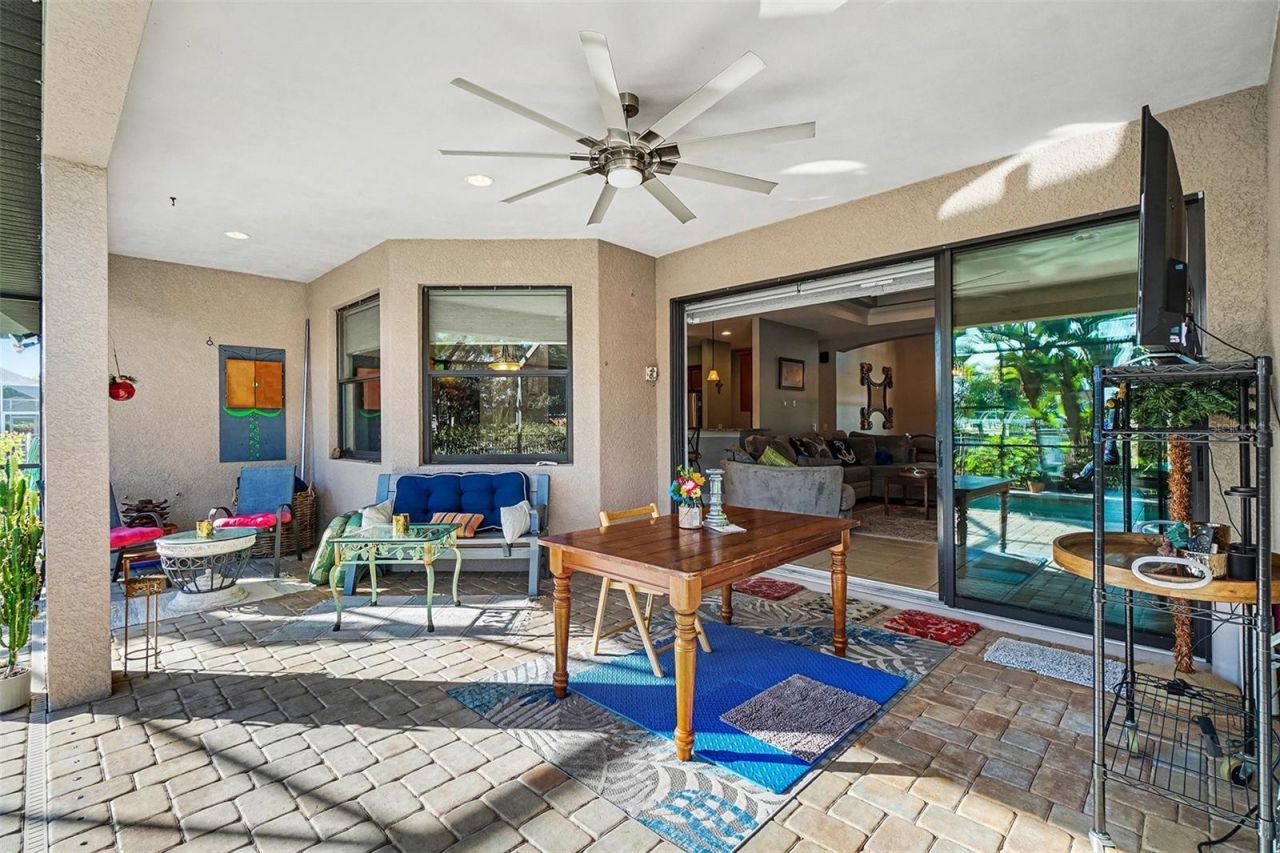 2127 SE 17th Place, Cape Coral, FL 33990 Photo